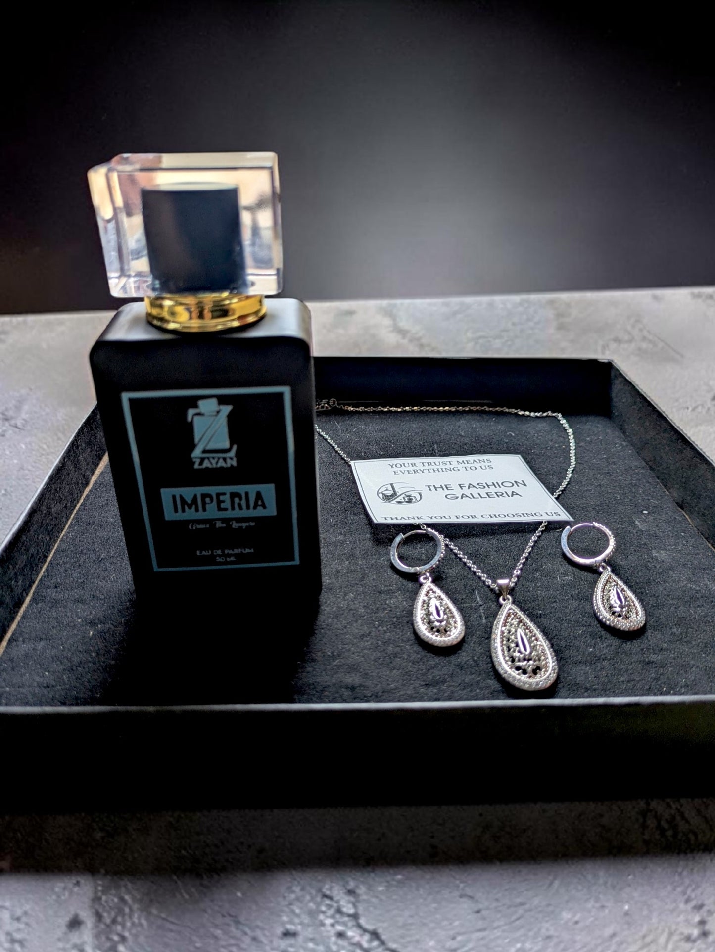 Imperia Luxury Fragrance & Jewelry Gift Set